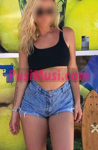  מהממת מזמינה